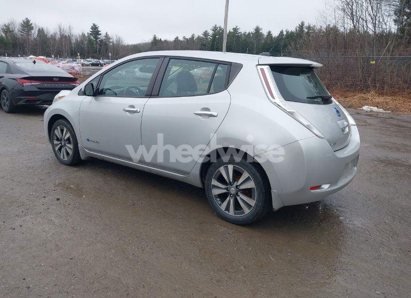 Photo 3 of 2015 Nissan Leaf SL (VIN 1N4AZ0CP2FC321747)