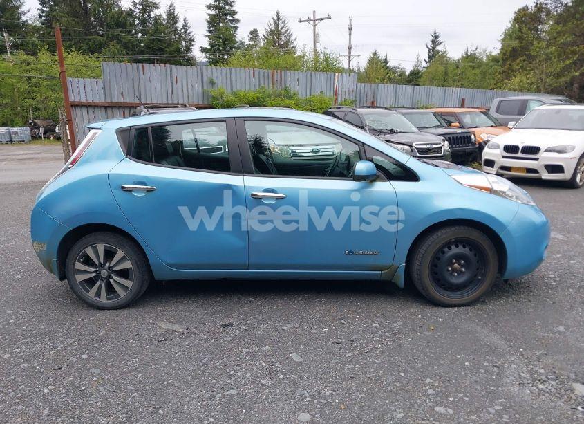 Photo 13 of 2015 Nissan Leaf SL (VIN 1N4AZ0CP3FC313933)