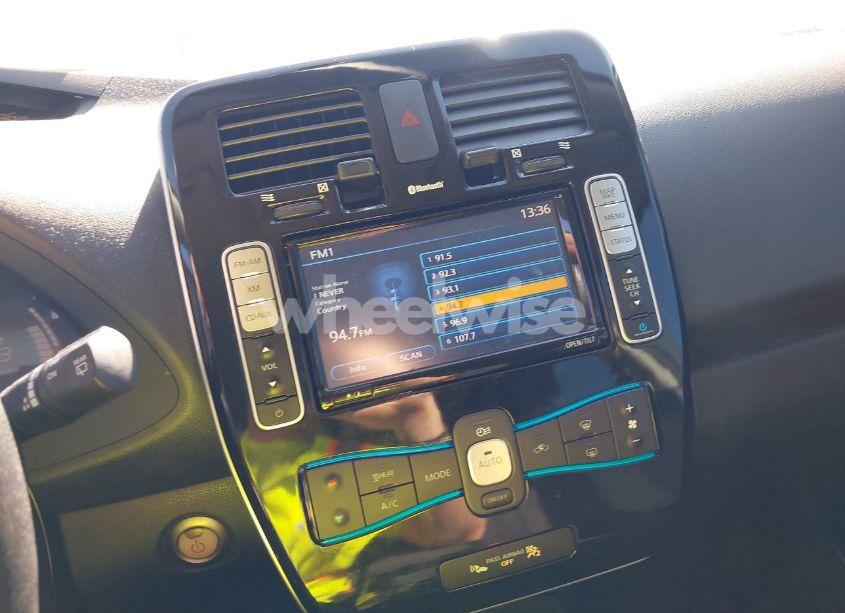 Photo 14 of 2015 Nissan Leaf SV (VIN 1N4AZ0CP3FC316203)