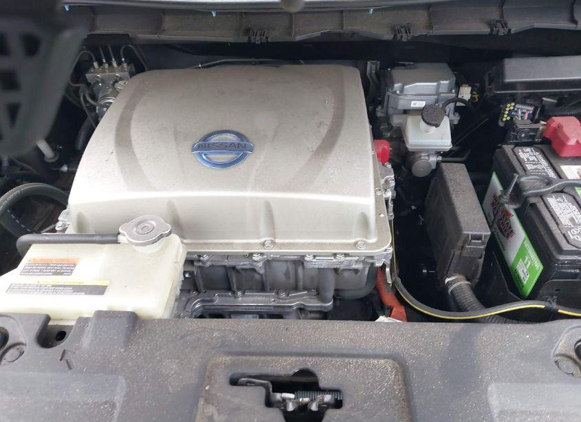 Photo 10 of 2015 Nissan Leaf S (VIN 1N4AZ0CP3FC332885)