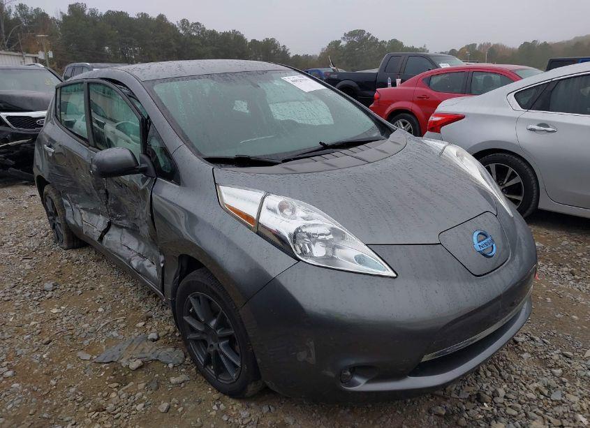 Photo 6 of 2015 Nissan Leaf S (VIN 1N4AZ0CP3FC332885)
