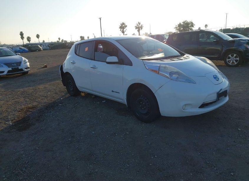 2016 Nissan Leaf S (VIN 1N4AZ0CP3GC304585) main photo