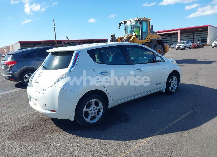Photo 4 of 2013 Nissan Leaf SV (VIN 1N4AZ0CP4DC402567)