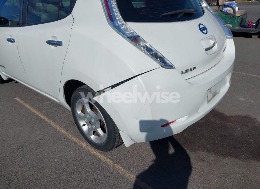 Photo 6 of 2013 Nissan Leaf SV (VIN 1N4AZ0CP4DC402567)