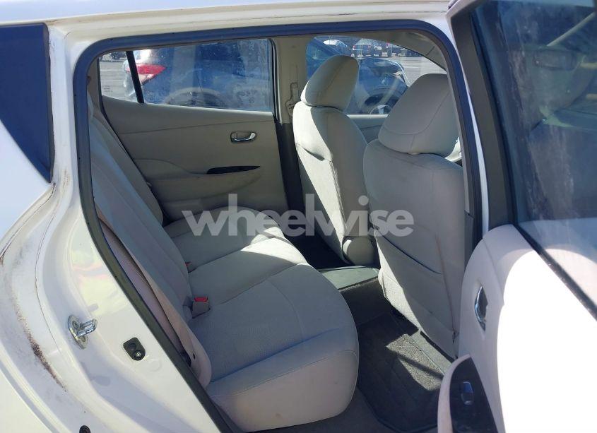 Photo 8 of 2013 Nissan Leaf SV (VIN 1N4AZ0CP4DC402567)