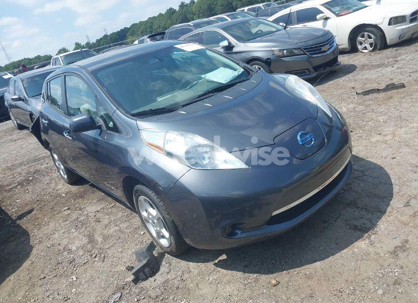 2013 Nissan Leaf SV (VIN 1N4AZ0CP4DC414685) main photo