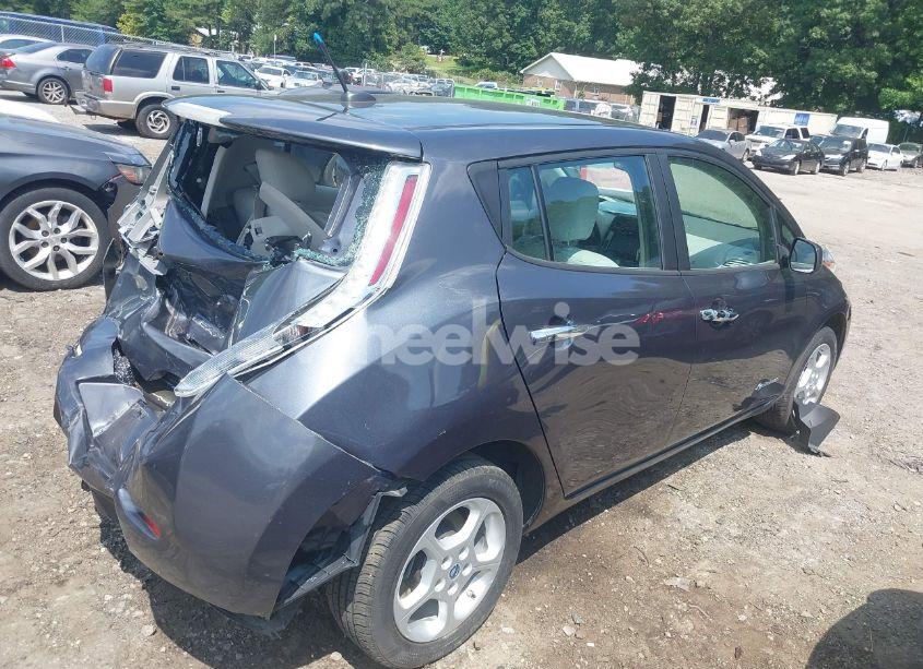 Photo 4 of 2013 Nissan Leaf SV (VIN 1N4AZ0CP4DC414685)