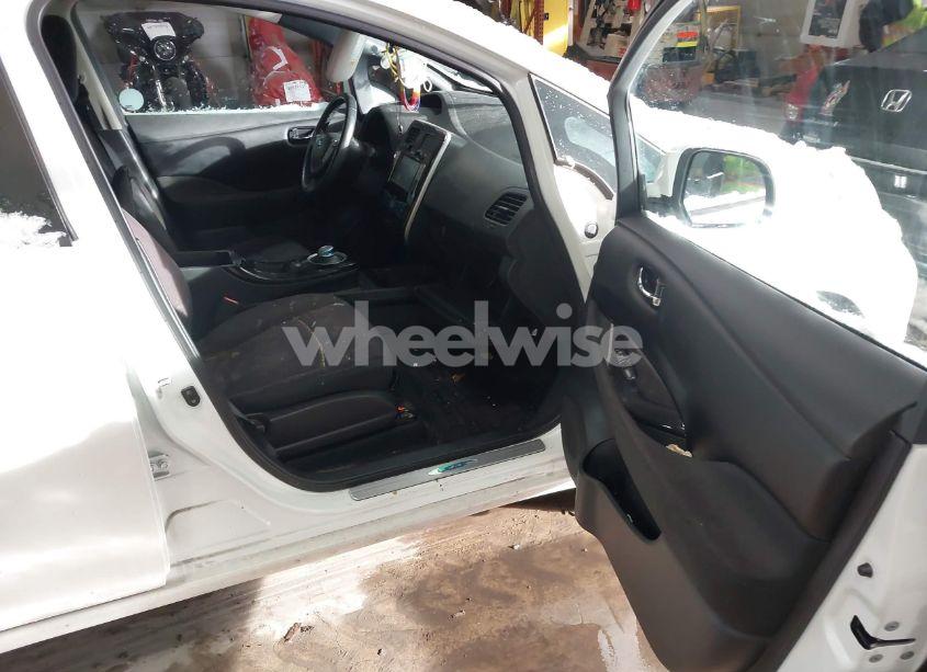 Photo 5 of 2013 Nissan Leaf SV (VIN 1N4AZ0CP5DC412265)