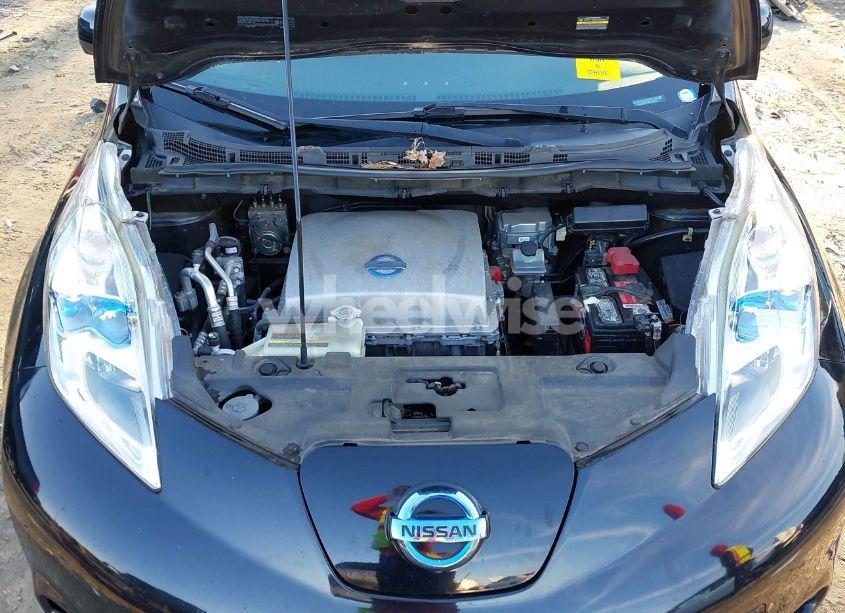 Photo 10 of 2014 Nissan Leaf SL (VIN 1N4AZ0CP5EC338749)