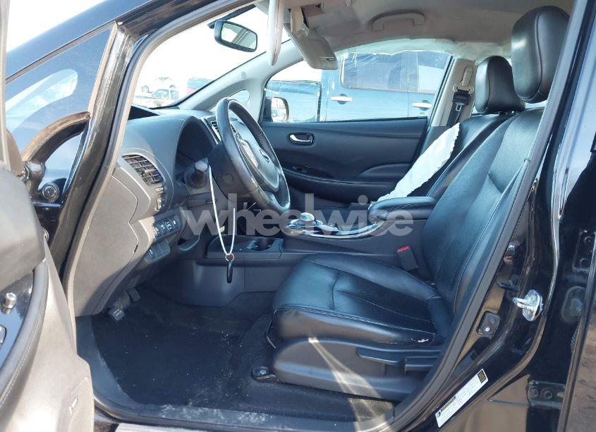 Photo 5 of 2014 Nissan Leaf SL (VIN 1N4AZ0CP5EC338749)