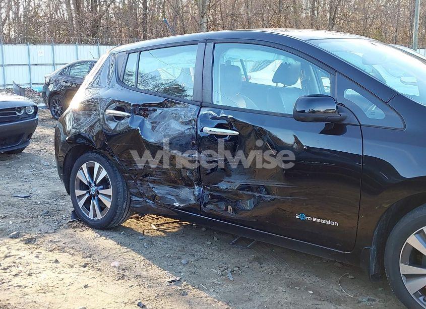 Photo 6 of 2014 Nissan Leaf SL (VIN 1N4AZ0CP5EC338749)