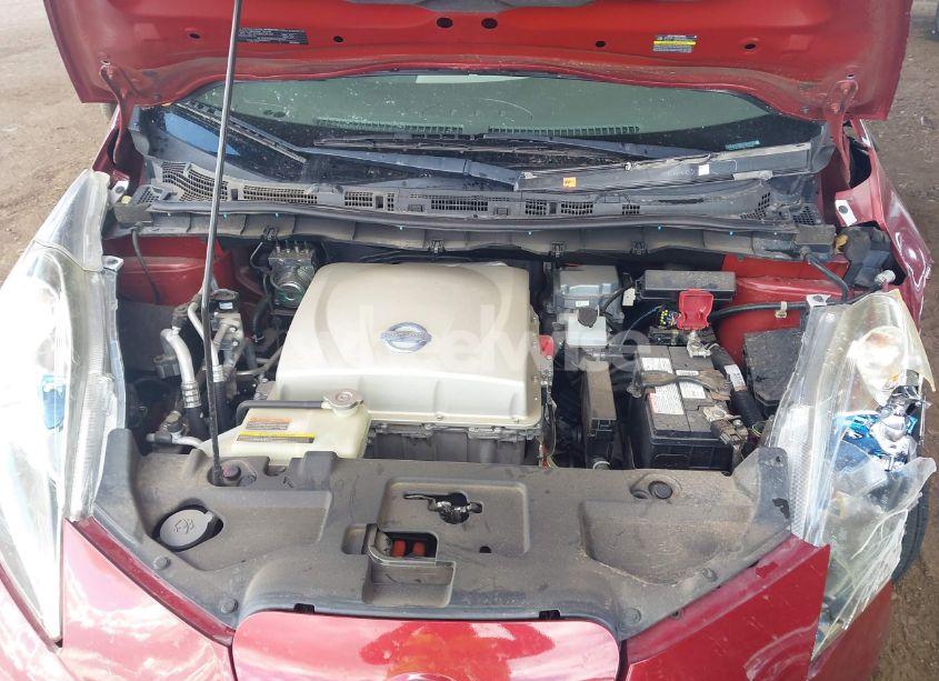 Photo 10 of 2015 Nissan Leaf SV (VIN 1N4AZ0CP5FC308068)