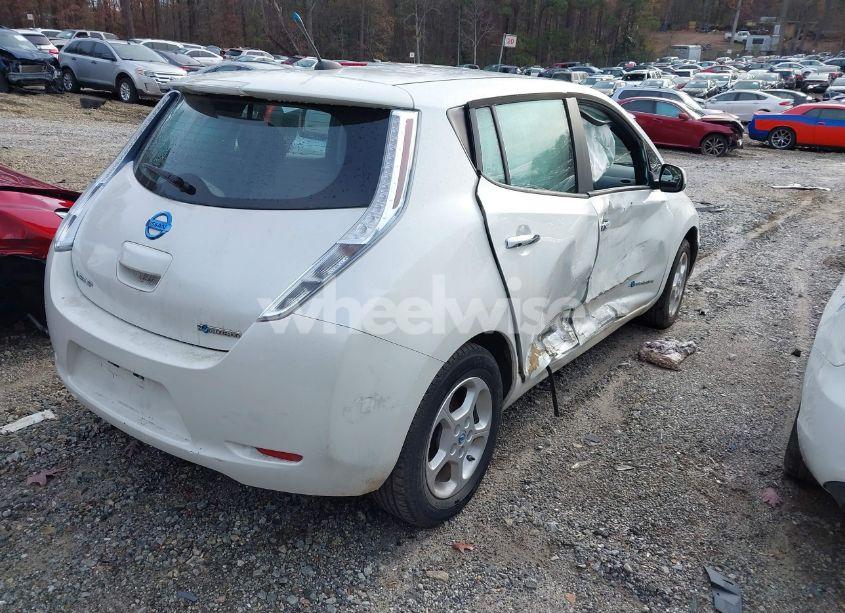 Photo 4 of 2013 Nissan Leaf SV (VIN 1N4AZ0CP6DC404241)