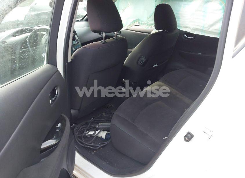 Photo 8 of 2013 Nissan Leaf SV (VIN 1N4AZ0CP6DC404241)