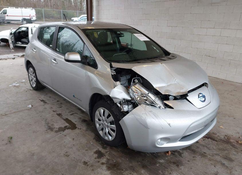 2013 Nissan Leaf S (VIN 1N4AZ0CP6DC424893) main photo