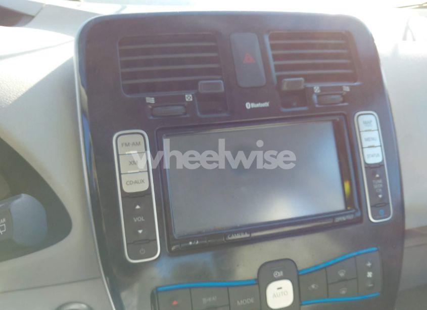 Photo 13 of 2014 Nissan Leaf SV (VIN 1N4AZ0CP6EC338730)