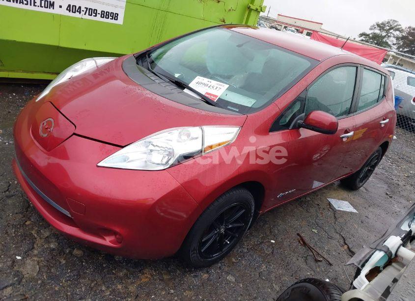 Photo 2 of 2015 Nissan Leaf S (VIN 1N4AZ0CP6FC301940)