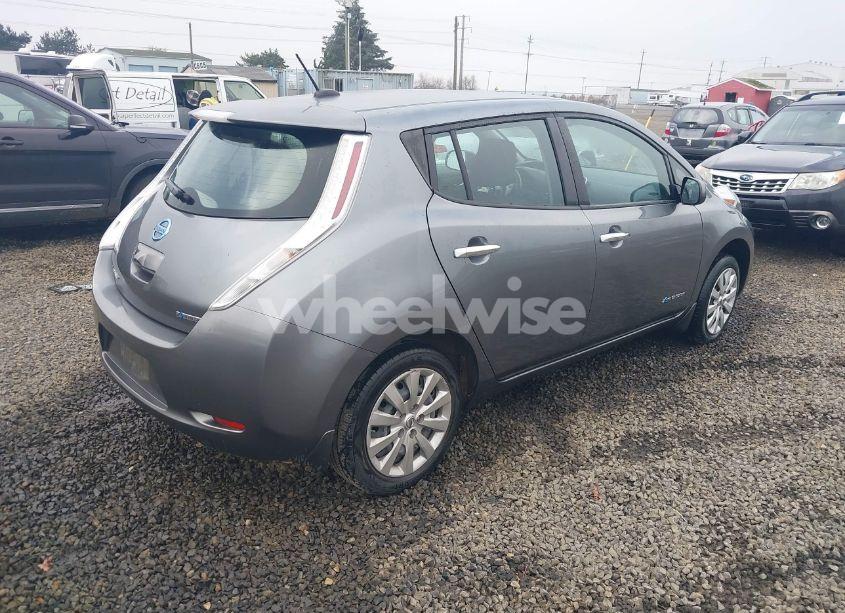 Photo 4 of 2015 Nissan Leaf S (VIN 1N4AZ0CP6FC305227)