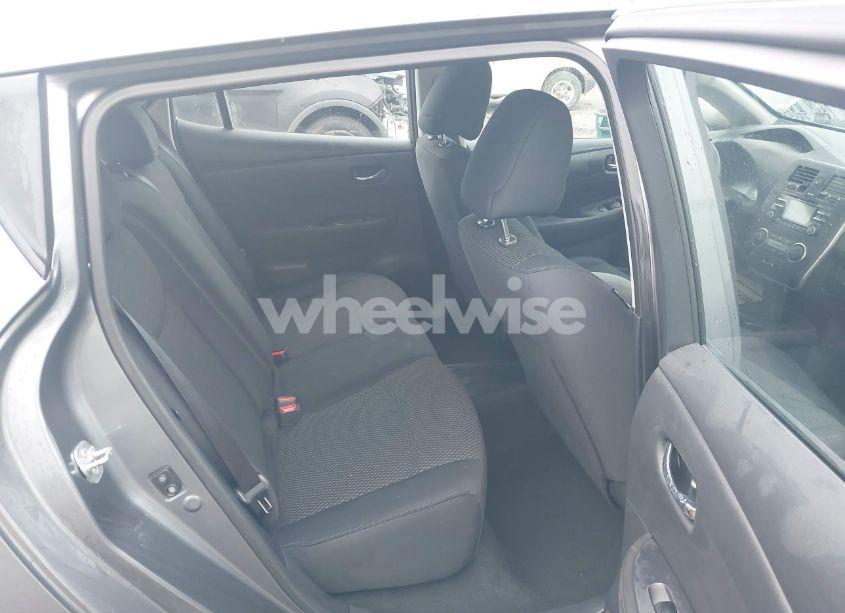 Photo 8 of 2015 Nissan Leaf S (VIN 1N4AZ0CP6FC305227)