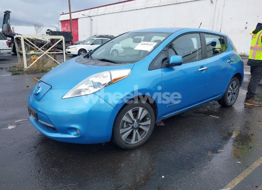 Photo 2 of 2013 Nissan Leaf SL (VIN 1N4AZ0CP7DC415829)