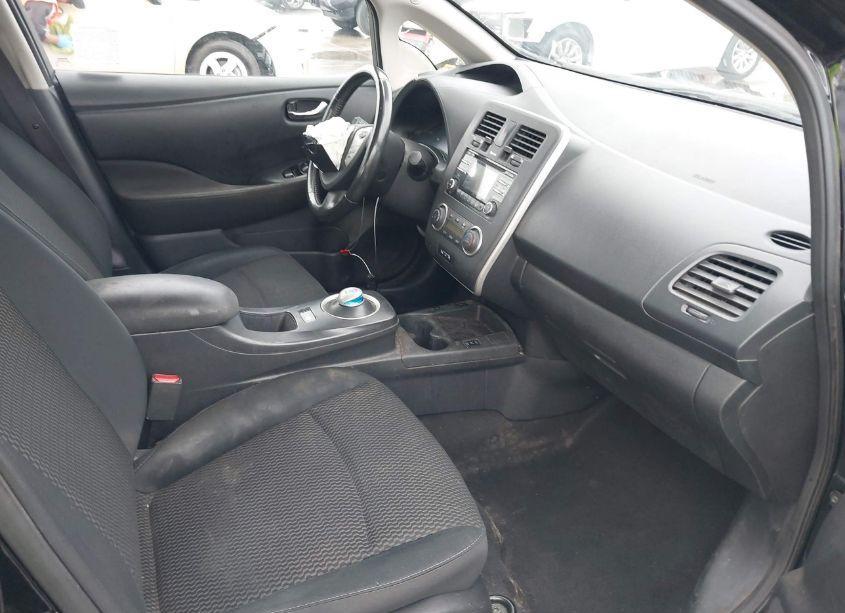 Photo 5 of 2015 Nissan Leaf S (VIN 1N4AZ0CP7FC312719)