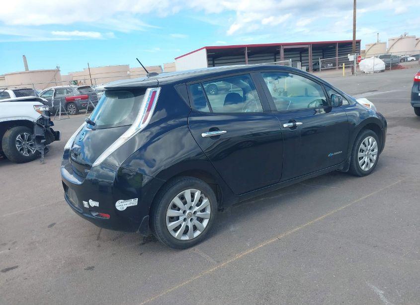 Photo 4 of 2015 Nissan Leaf S (VIN 1N4AZ0CP7FC314325)