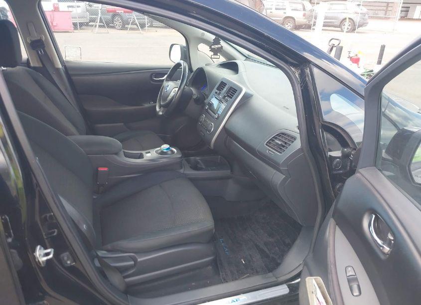 Photo 5 of 2015 Nissan Leaf S (VIN 1N4AZ0CP7FC314325)