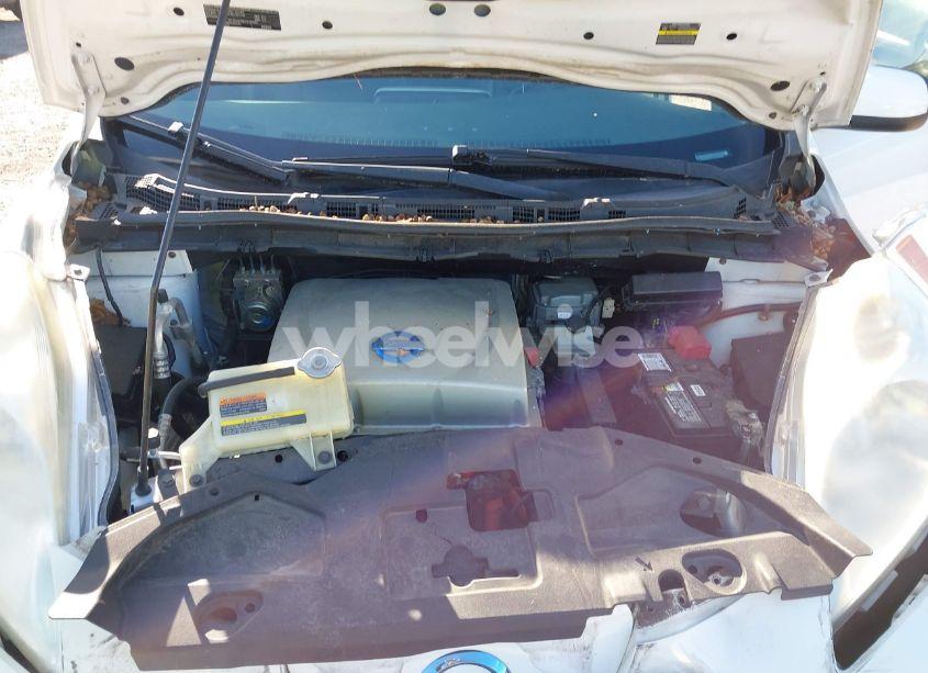 Photo 10 of 2015 Nissan Leaf S (VIN 1N4AZ0CP7FC332890)