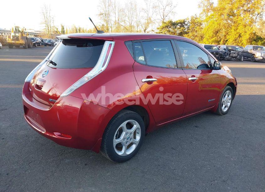 Photo 4 of 2013 Nissan Leaf SV (VIN 1N4AZ0CP8DC402409)