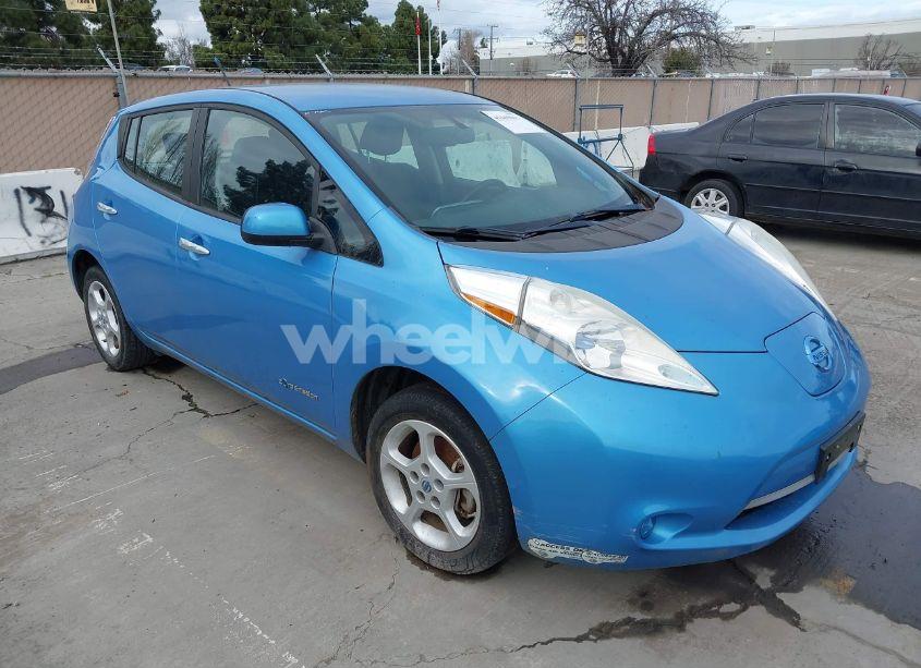 2013 Nissan Leaf SV (VIN 1N4AZ0CP8DC413362) main photo