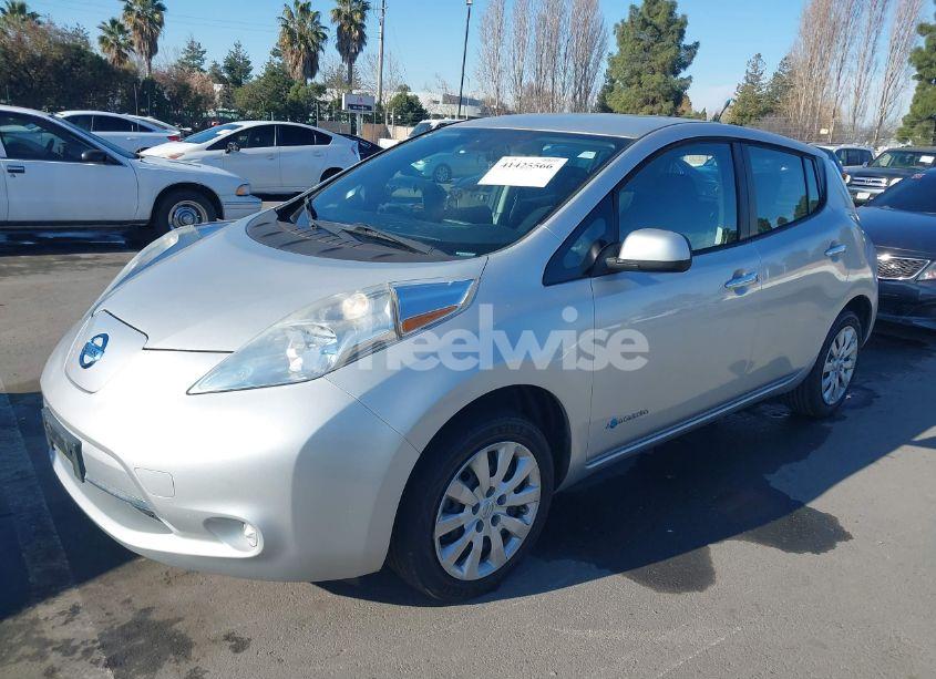 Photo 2 of 2013 Nissan Leaf S (VIN 1N4AZ0CP8DC415340)