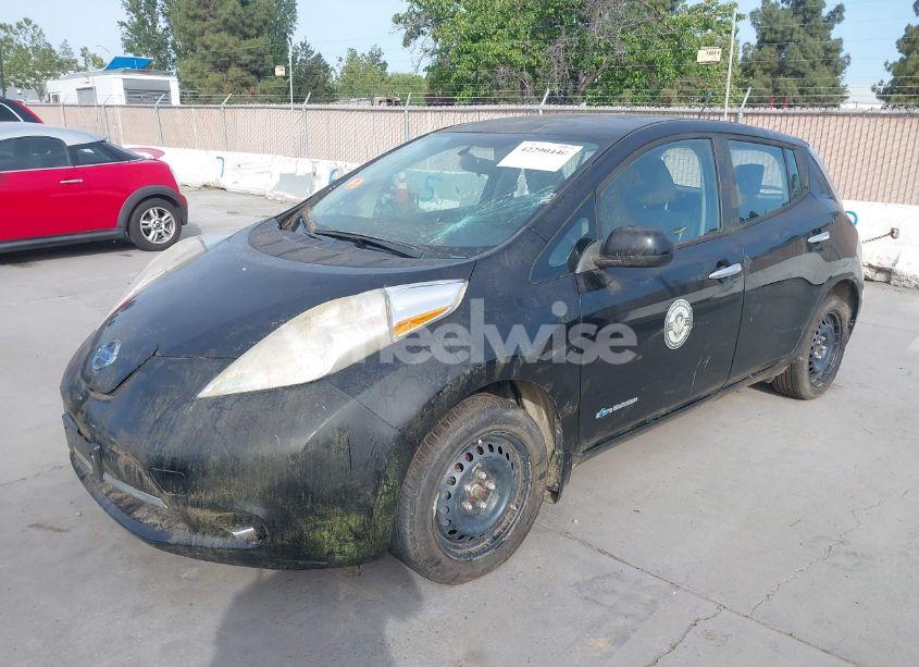 Photo 6 of 2014 Nissan Leaf S (VIN 1N4AZ0CP8EC334260)