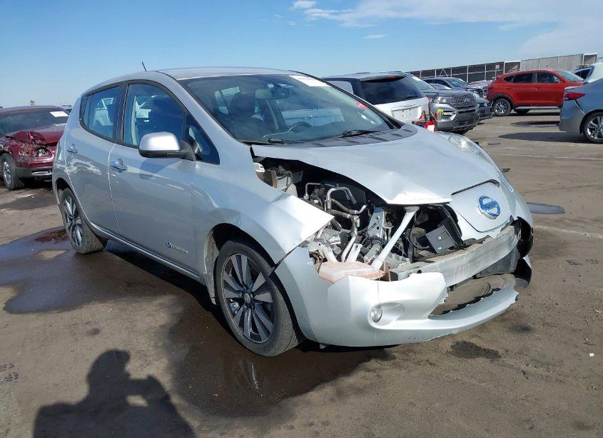 2015 Nissan Leaf SL (VIN 1N4AZ0CP8FC309974) main photo