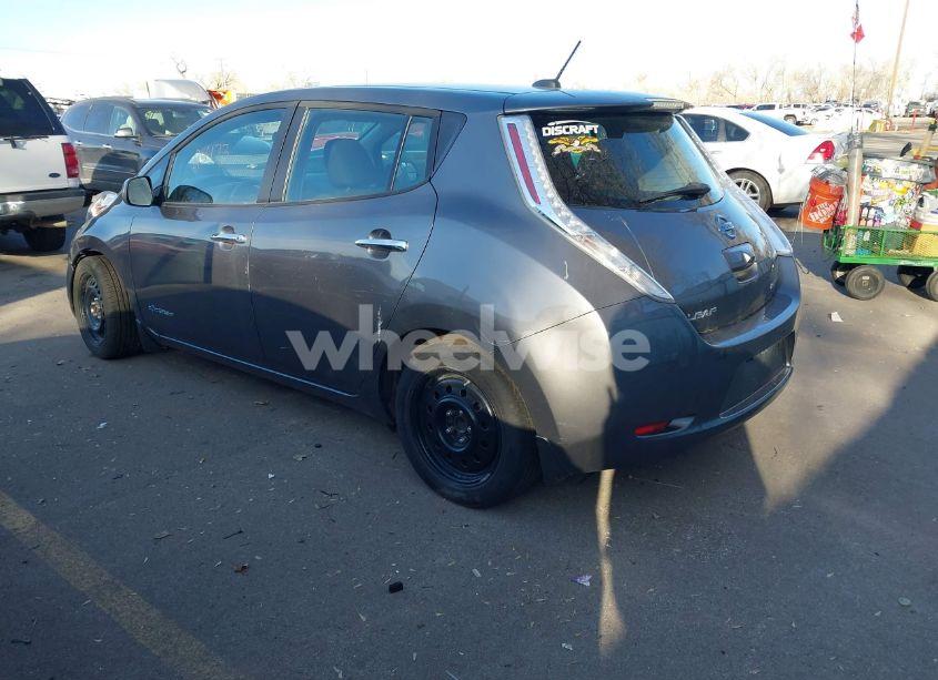 Photo 3 of 2015 Nissan Leaf S (VIN 1N4AZ0CP8FC313734)