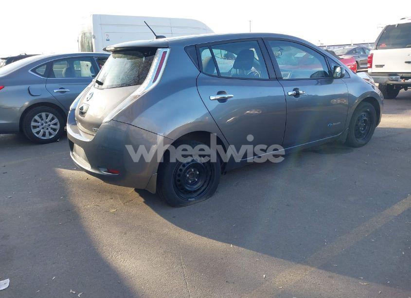 Photo 4 of 2015 Nissan Leaf S (VIN 1N4AZ0CP8FC313734)