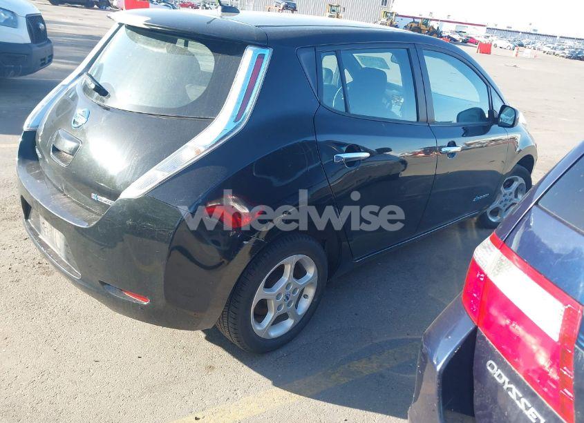 Photo 4 of 2013 Nissan Leaf SV (VIN 1N4AZ0CP9DC422779)