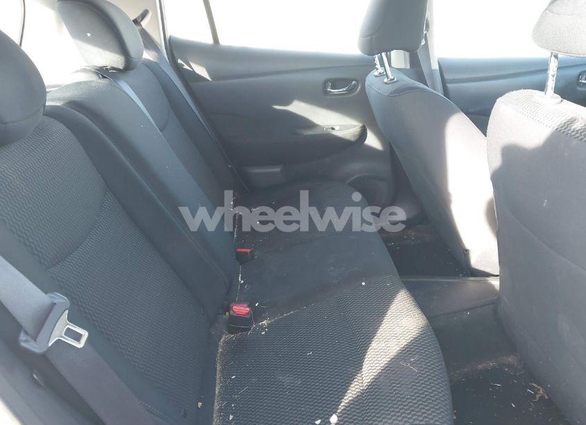 Photo 8 of 2014 Nissan Leaf S (VIN 1N4AZ0CP9EC339662)