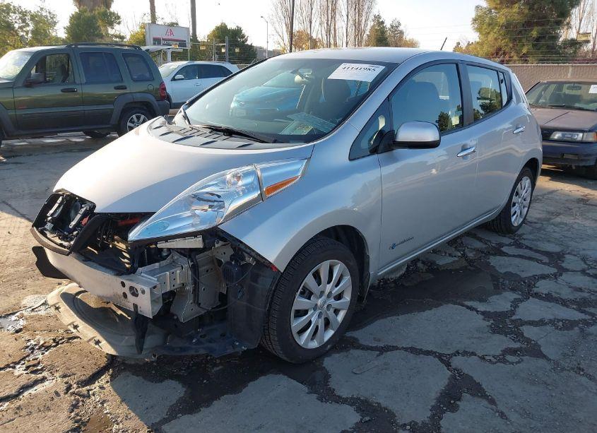 Photo 2 of 2016 Nissan Leaf S (VIN 1N4AZ0CP9GC311136)