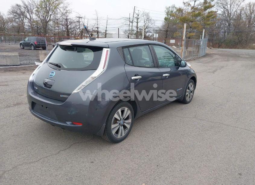 Photo 4 of 2013 Nissan Leaf SL (VIN 1N4AZ0CPXDC407952)