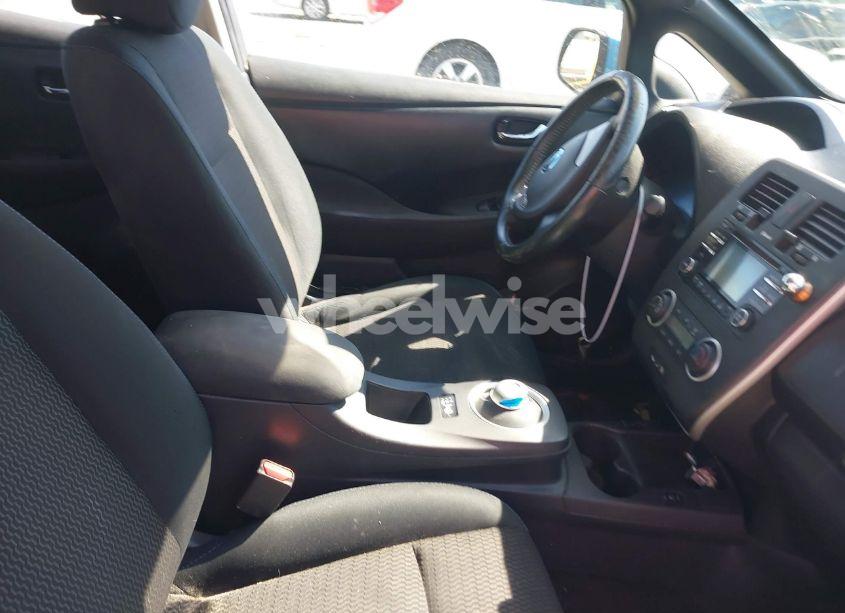 Photo 5 of 2013 Nissan Leaf S (VIN 1N4AZ0CPXDC417588)