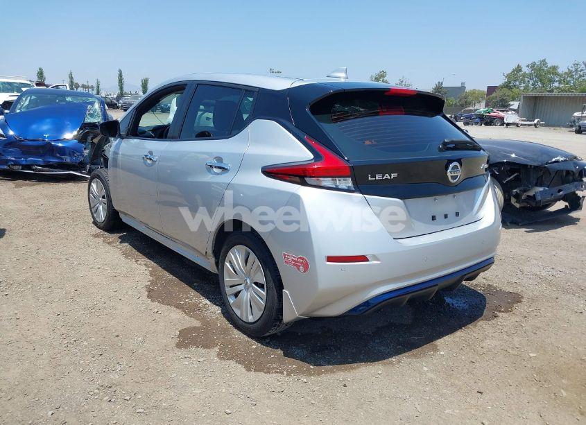 Photo 3 of 2022 Nissan Leaf S 40 KWH (VIN 1N4AZ1BV7NC563258)