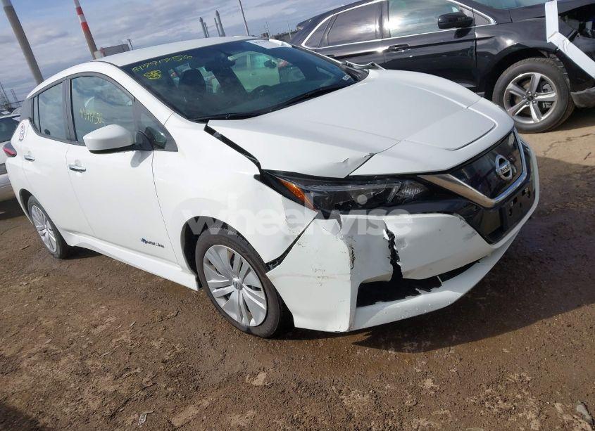 2019 Nissan Leaf S (VIN 1N4AZ1CP0KC321908) main photo