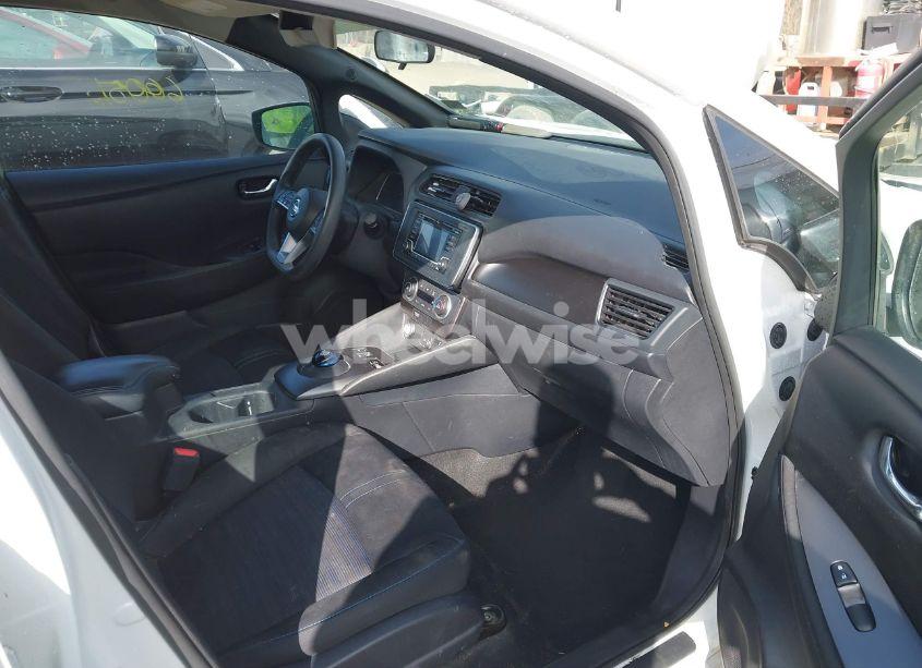 Photo 5 of 2019 Nissan Leaf S (VIN 1N4AZ1CP0KC321908)