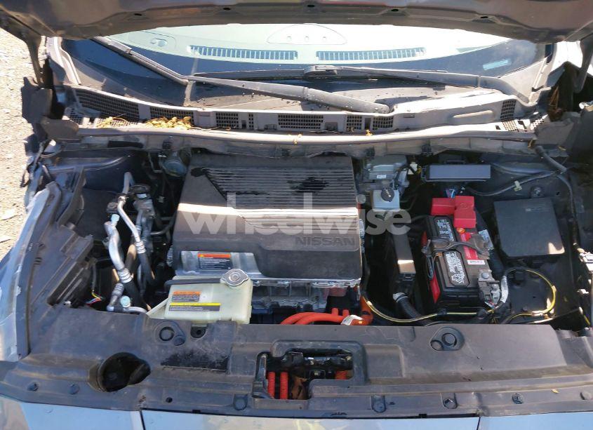 Photo 10 of 2018 Nissan Leaf SV (VIN 1N4AZ1CP1JC302105)