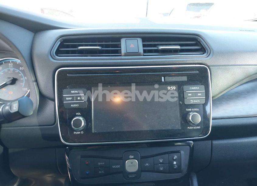 Photo 14 of 2018 Nissan Leaf SV (VIN 1N4AZ1CP1JC302105)