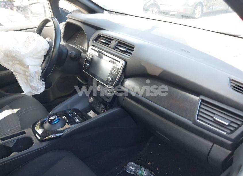 Photo 5 of 2018 Nissan Leaf SV (VIN 1N4AZ1CP1JC302105)