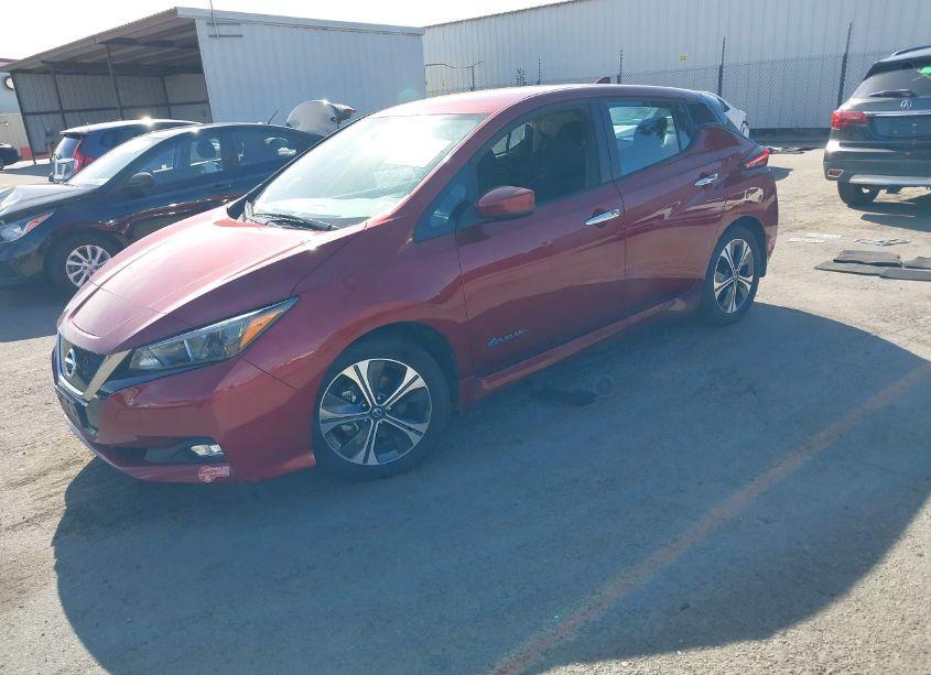 Photo 2 of 2018 Nissan Leaf SV (VIN 1N4AZ1CP1JC310768)