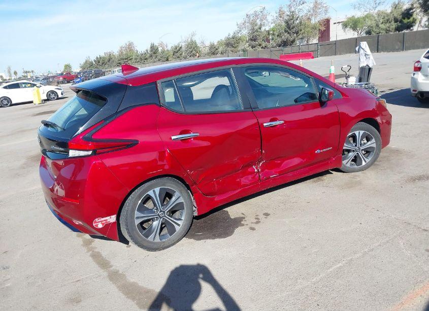 Photo 4 of 2018 Nissan Leaf SV (VIN 1N4AZ1CP1JC310768)