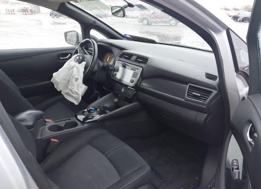 Photo 5 of 2018 Nissan Leaf SV (VIN 1N4AZ1CP3JC305278)