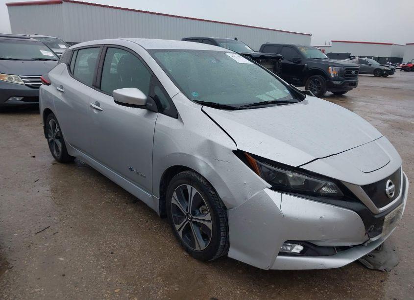 Photo 6 of 2018 Nissan Leaf SV (VIN 1N4AZ1CP3JC305278)